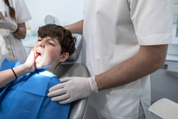 Best Emergency Orthodontic Repairs in Kendallville, IN
